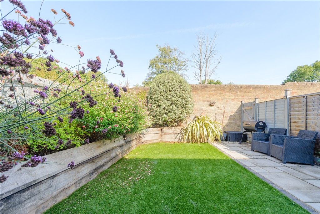 Property photo 2 of 11 Rear Garden