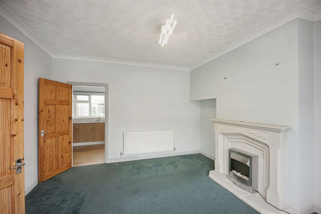 Property photo 2 of 10 Image 2