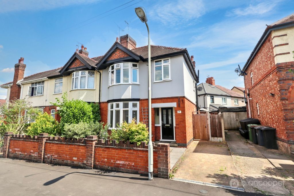 Property photo 1 of 28 5107512
