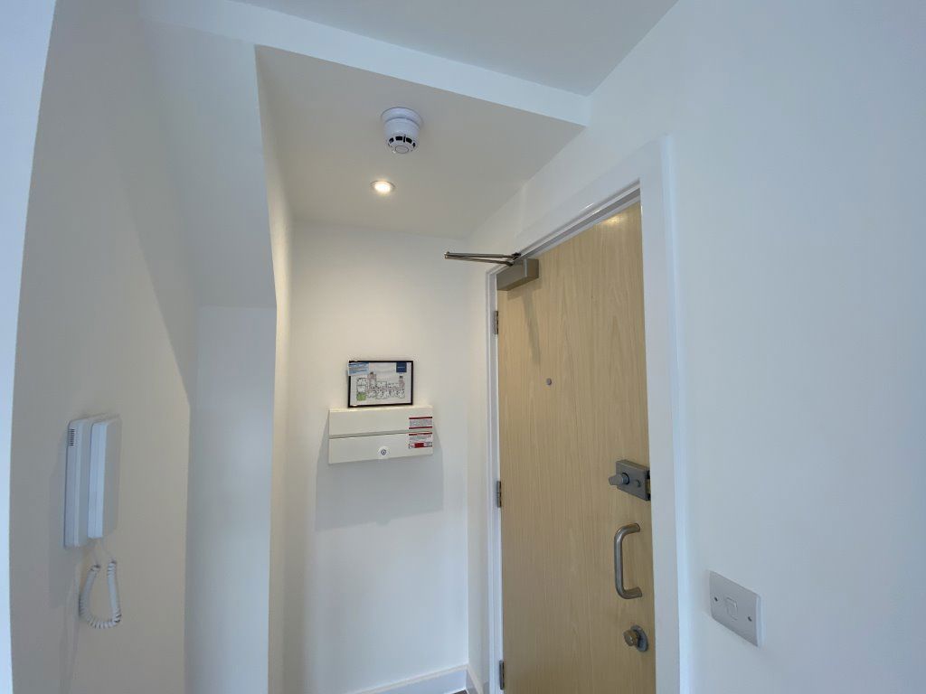Property photo 3 of 20