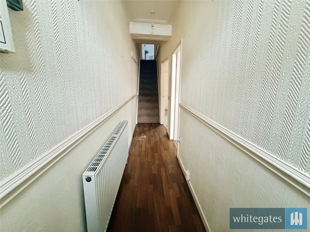 Property photo 3 of 25 Picture No. 15