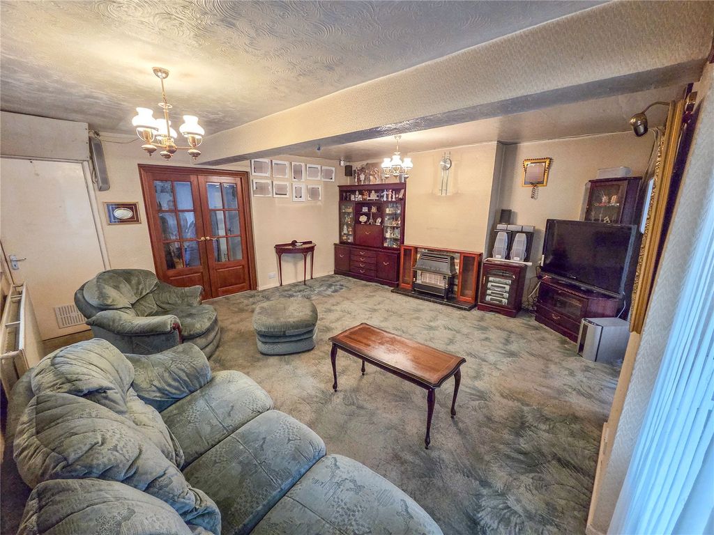 Property photo 3 of 23 Picture No. 41