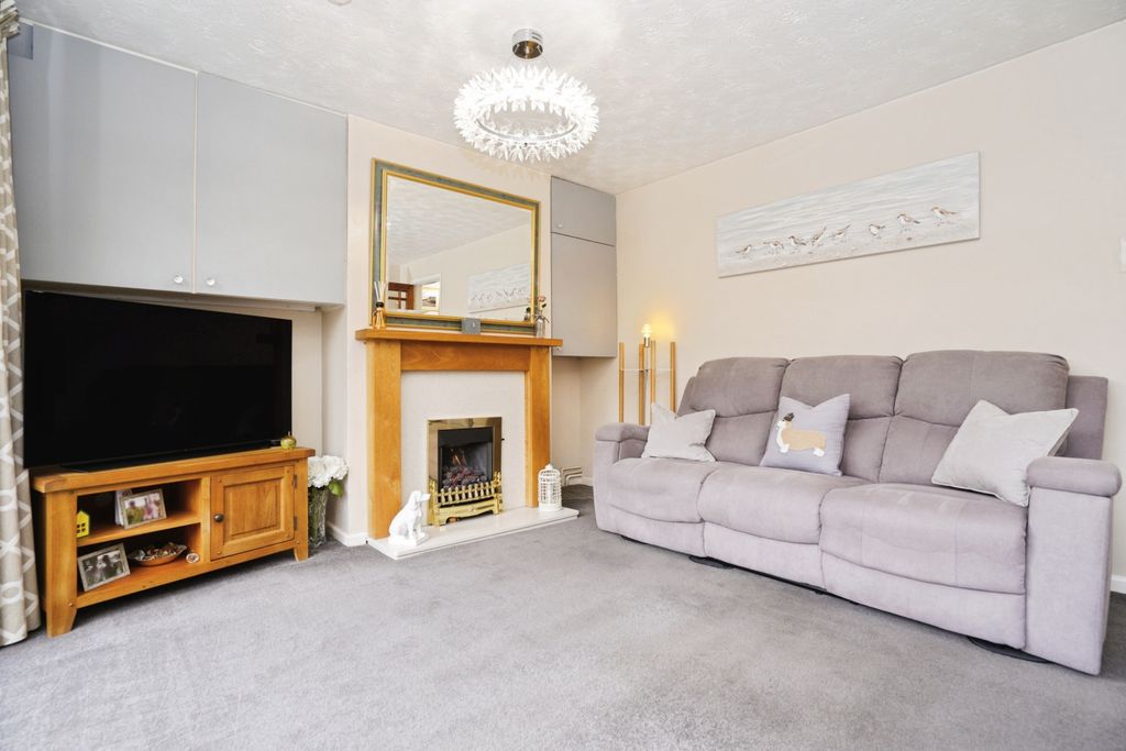 Property photo 2 of 18 _Bb_0474