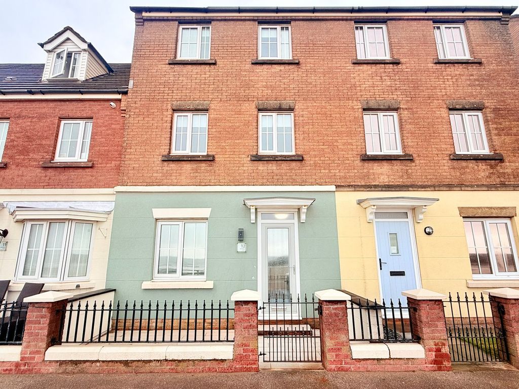 Property photo 1 of 37 Front