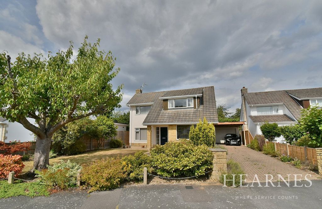 Property photo 1 of 19