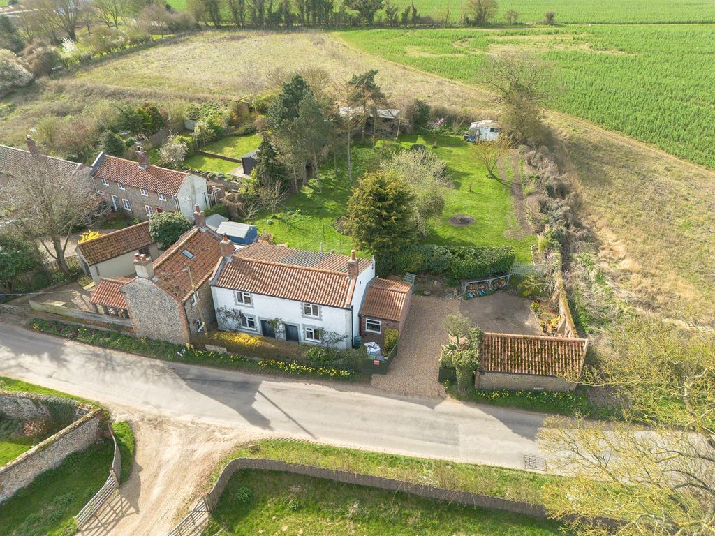 Property photo 1 of 30 18Pitstreet,Southrepps-3.Jpg