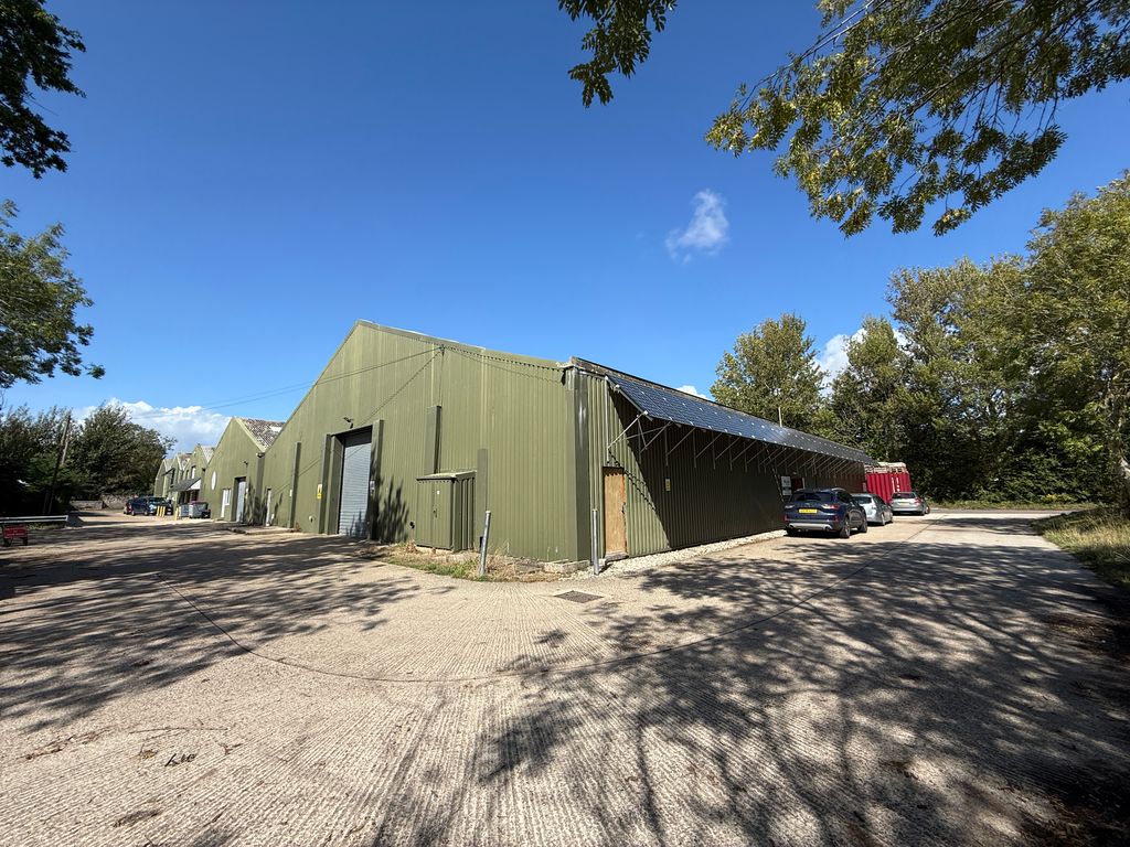 Property photo 2 of 4
