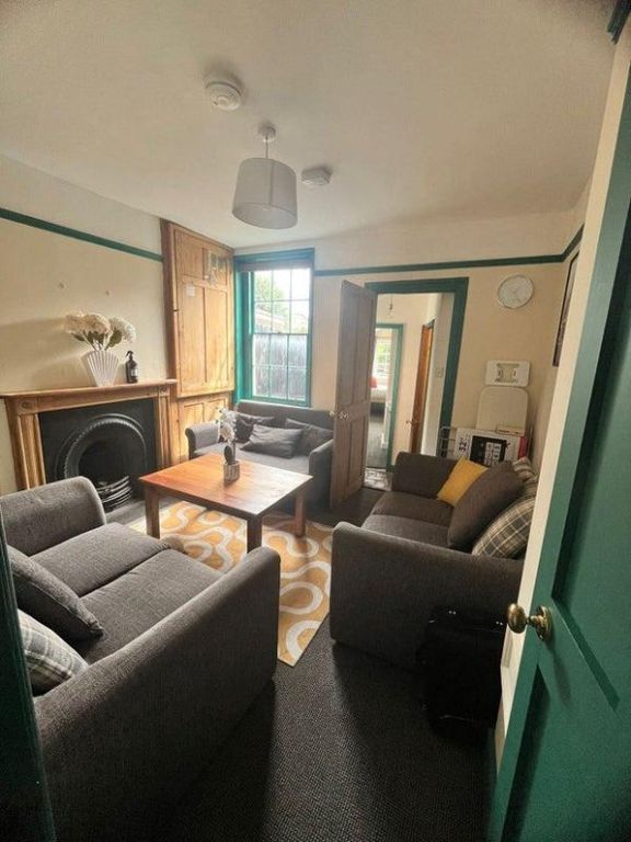 Property photo 3 of 7 92949192.Jpg