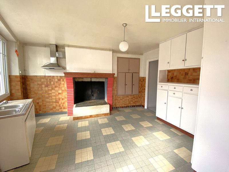 Property photo 2 of 10