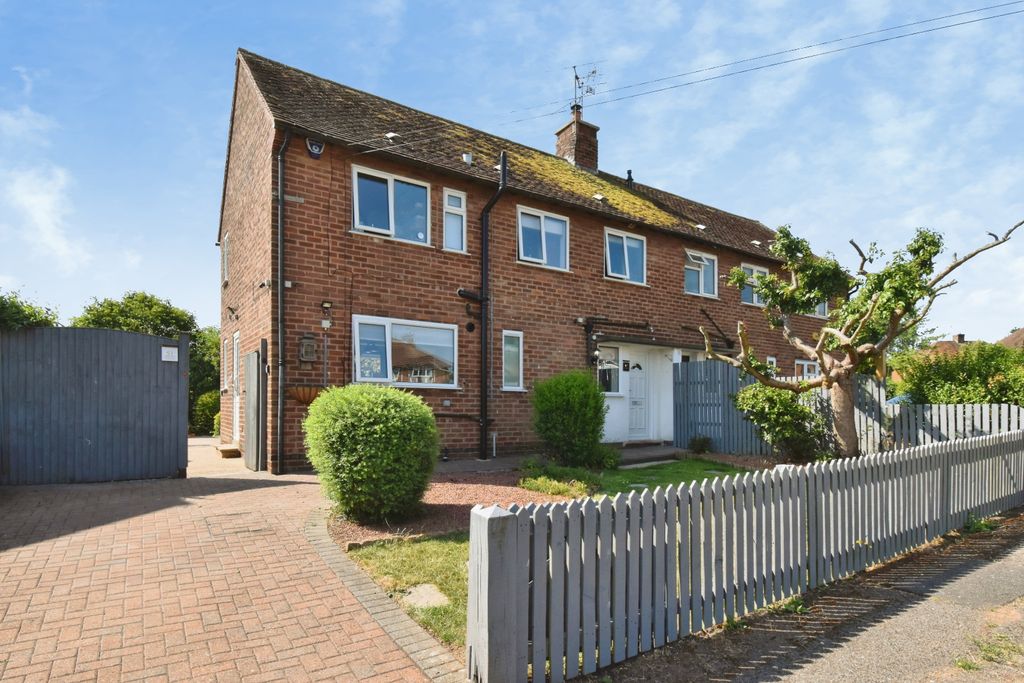 Property photo 1 of 16
