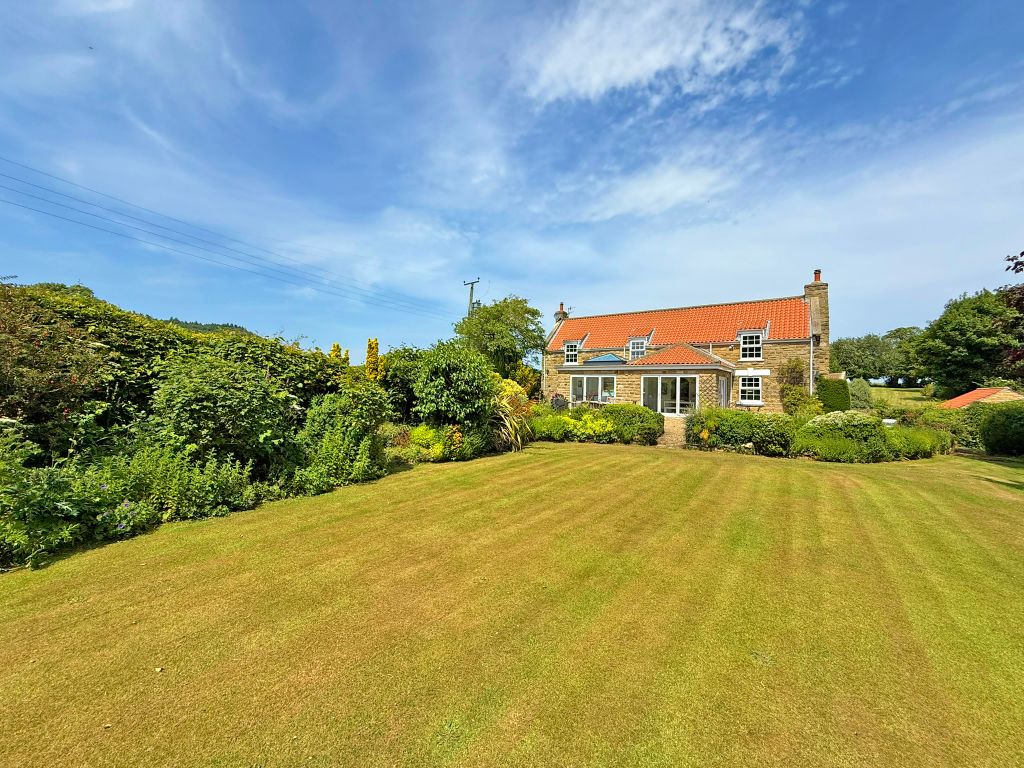 Property photo 2 of 40 Img_4475