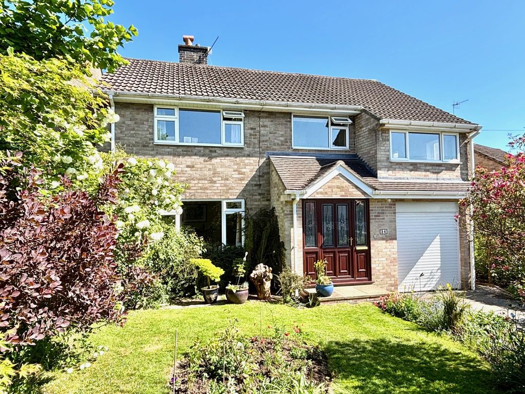 Property photo 1 of 23