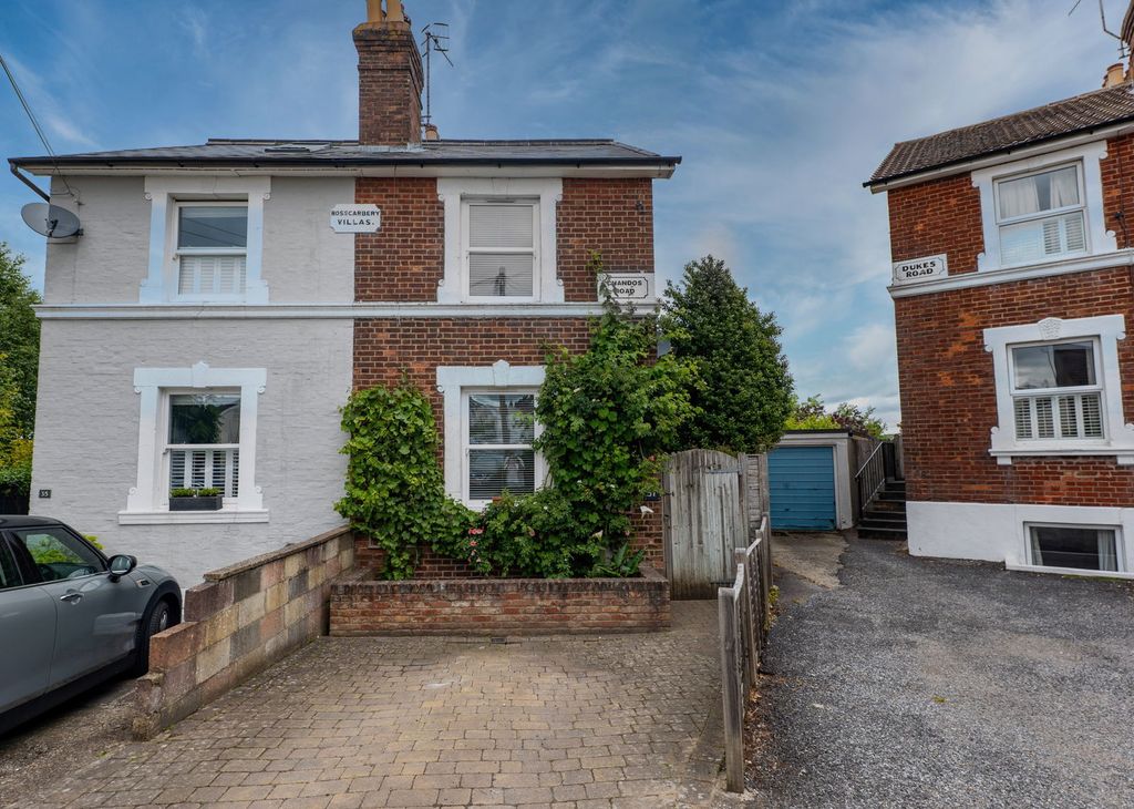 Property photo 1 of 22