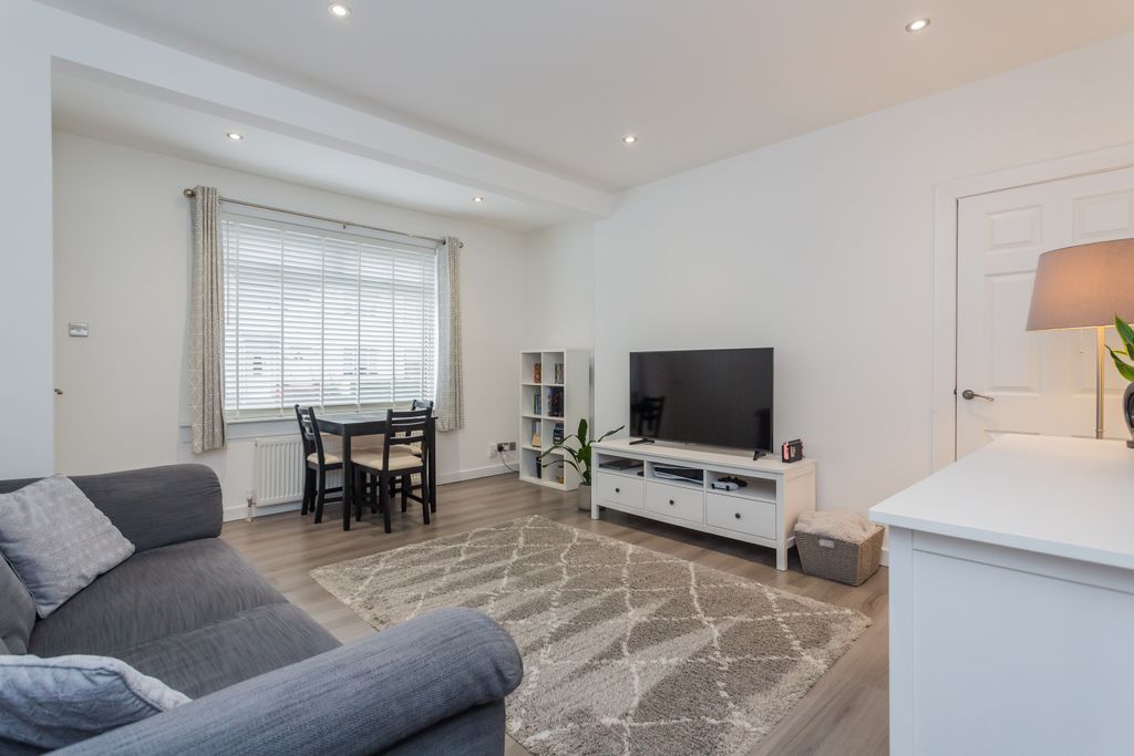 Property photo 2 of 17 Property Image 2