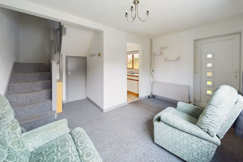 Property photo 2 of 12