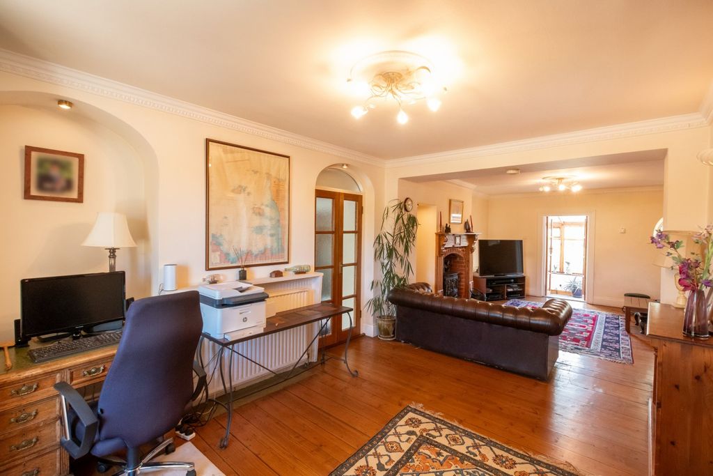 Additional image 5 of 5 bed detached house for saleRoute De La Charruée, Vale, Guernsey GY6