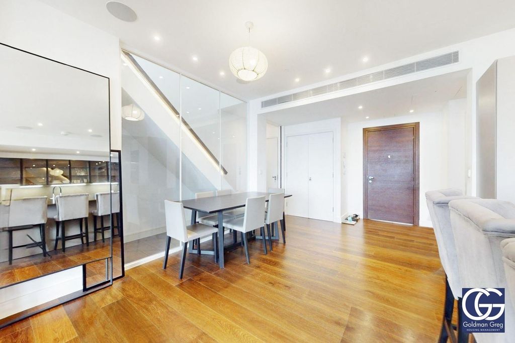 Property photo 3 of 25