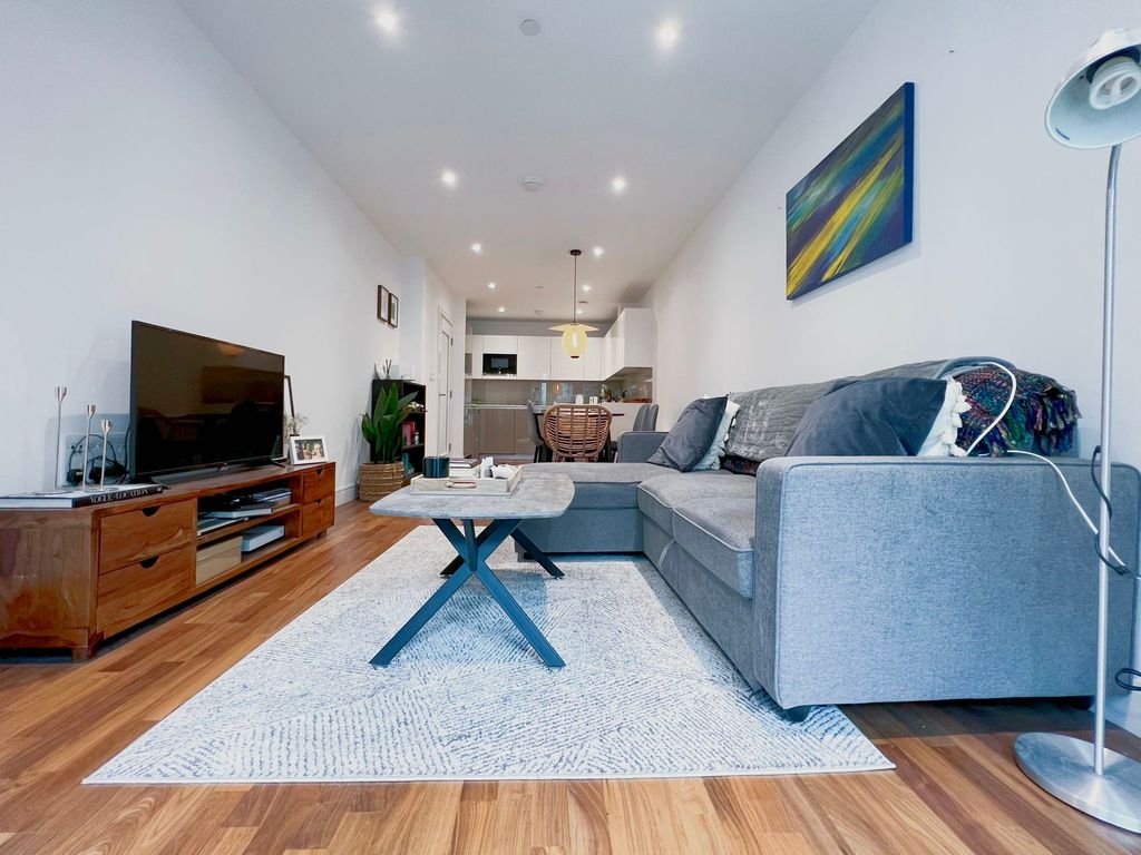 Property photo 2 of 12