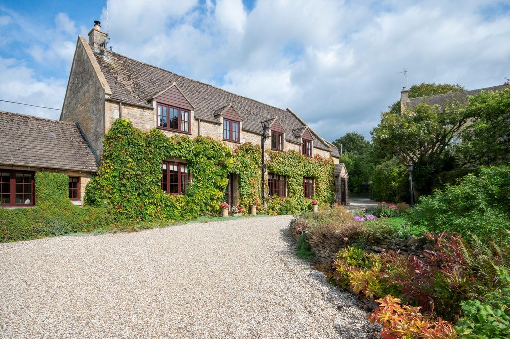 Property photo 1 of 30 Image