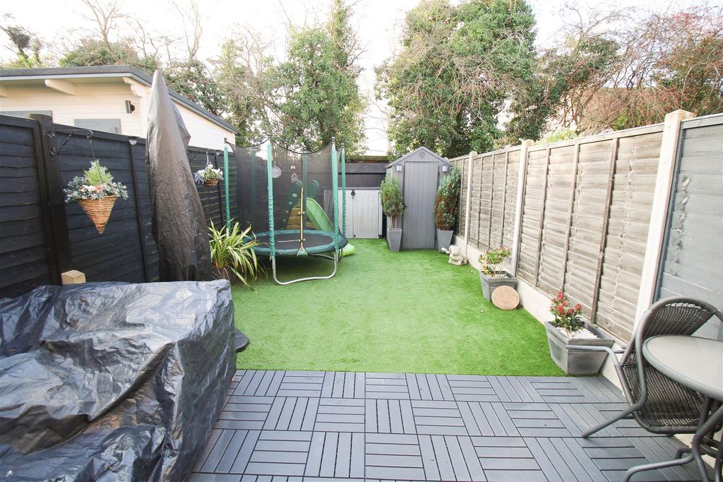 Property photo 3 of 12 Img_8004.Jpg