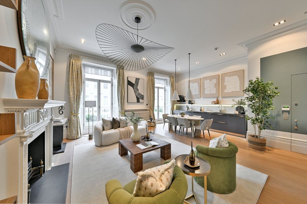 Property photo 3 of 26 Reception Room