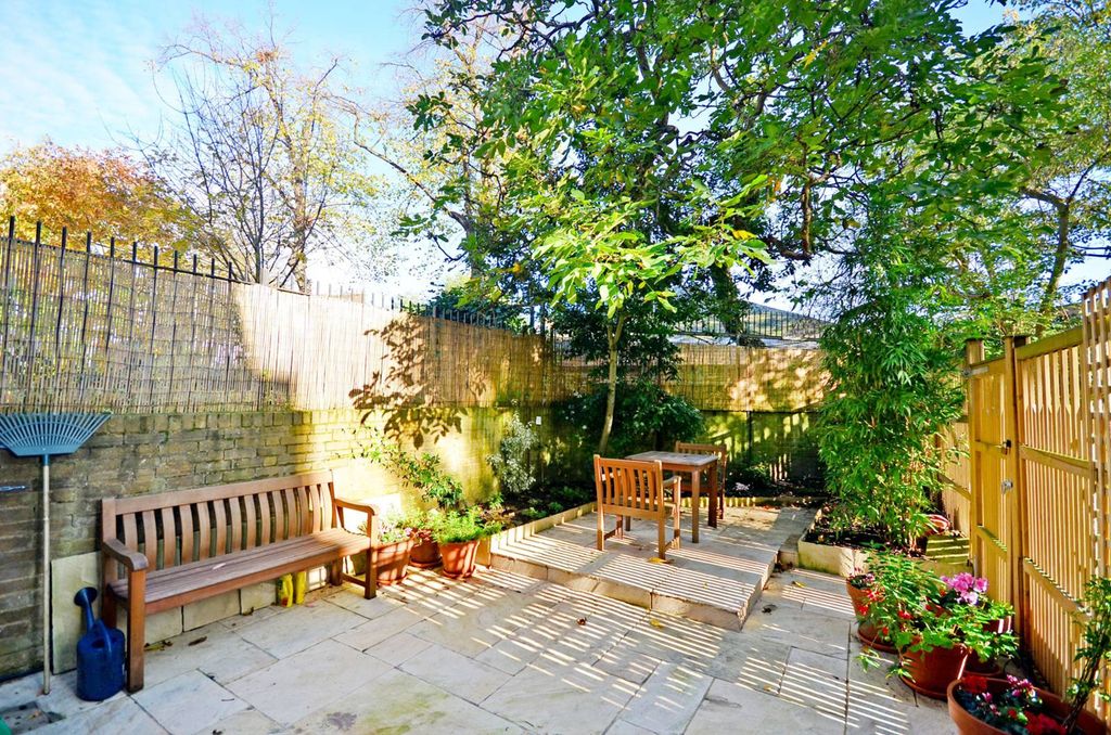 Property photo 3 of 7