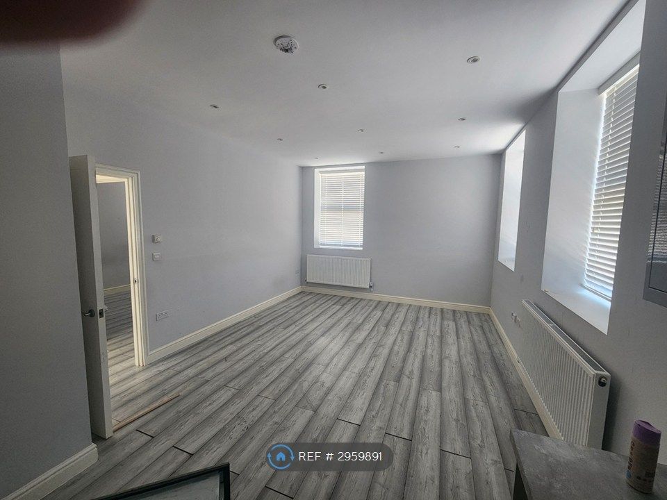 Property photo 1 of 6 Dining Area