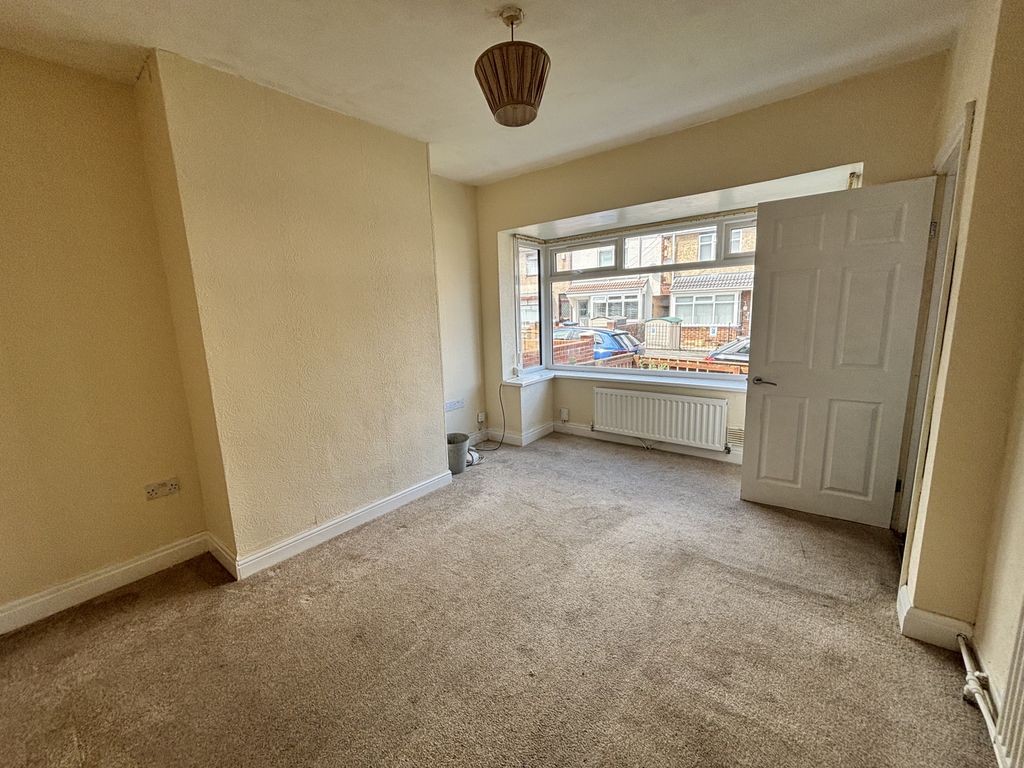 Property photo 3 of 10 Gallery