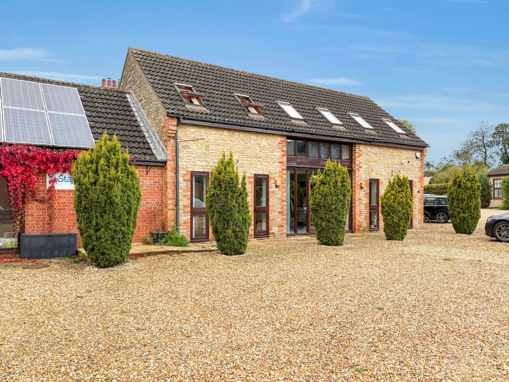 Property photo 1 of 3 Unit3Bop.Jpg