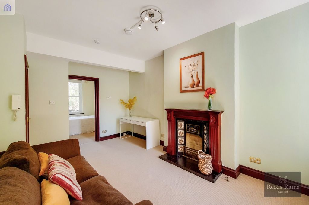 Property photo 1 of 13 Reception Room