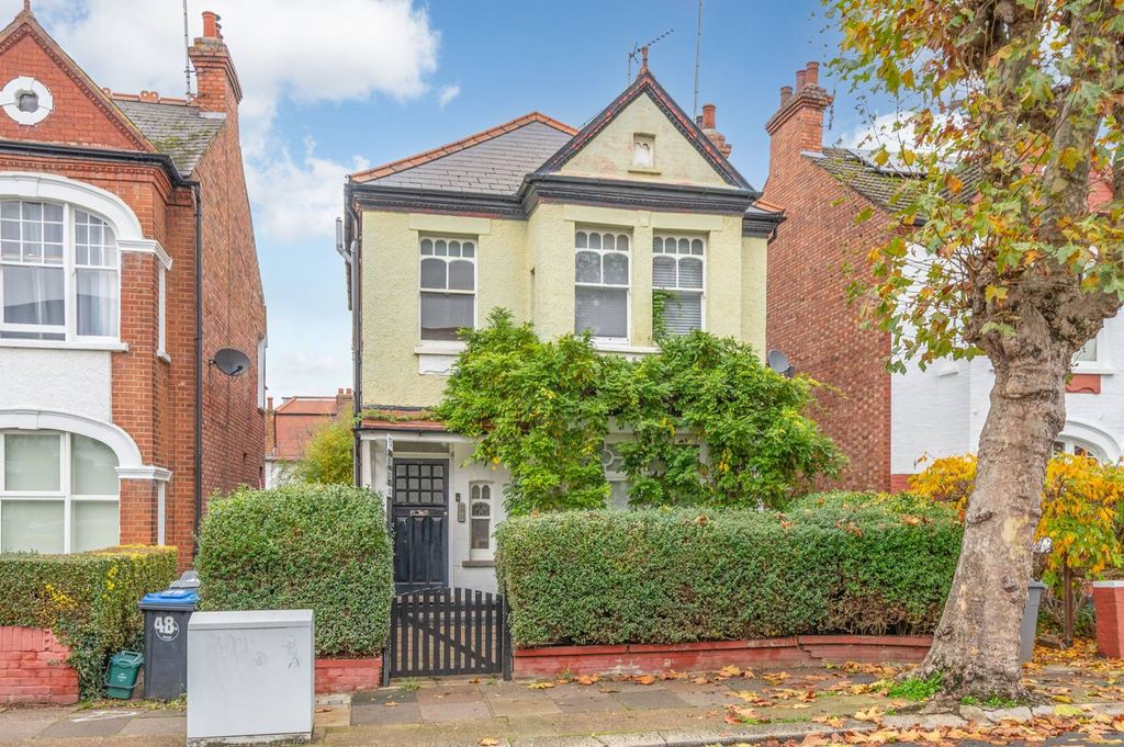 Property photo 2 of 13