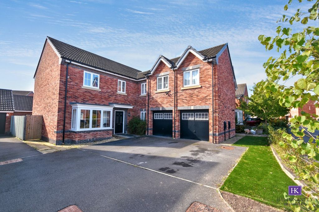 Property photo 1 of 1