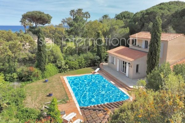 Property photo 3 of 5