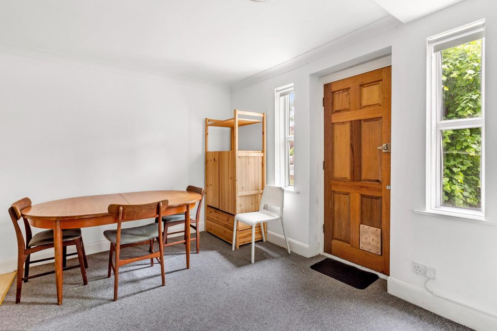 Property photo 3 of 15 Img_9052.Jpg
