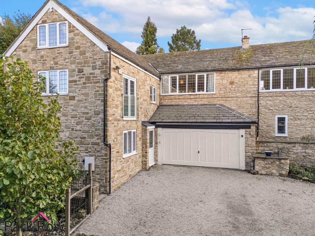 Property photo 1 of 55 Front