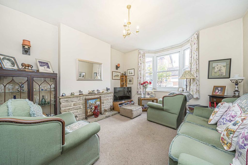 Property photo 2 of 4
