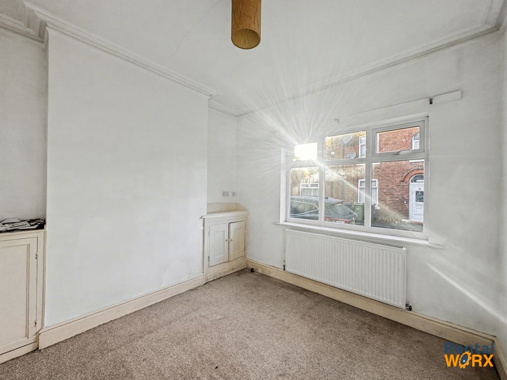 Property photo 3 of 11 Gallery