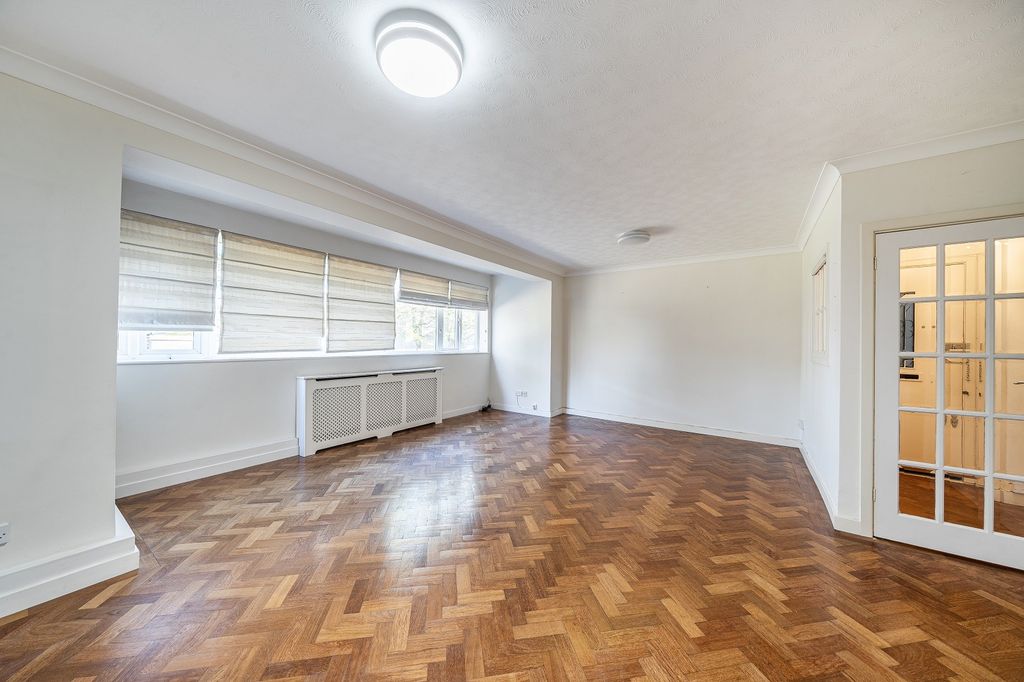 Property photo 2 of 14 Not Specified