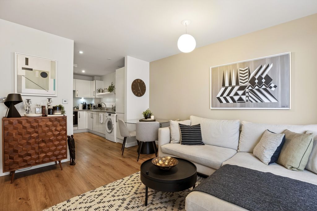 Property photo 3 of 16