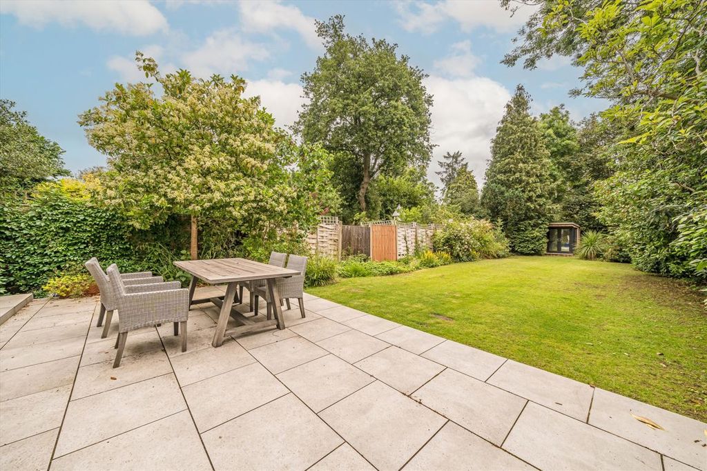 Property photo 2 of 13