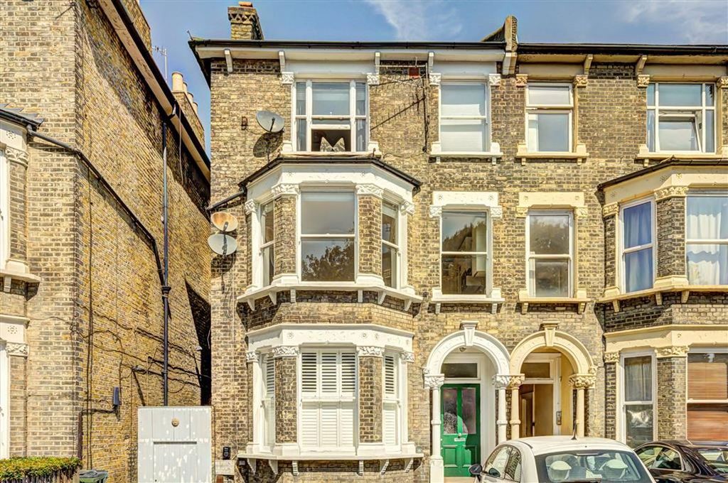 Property photo 1 of 6