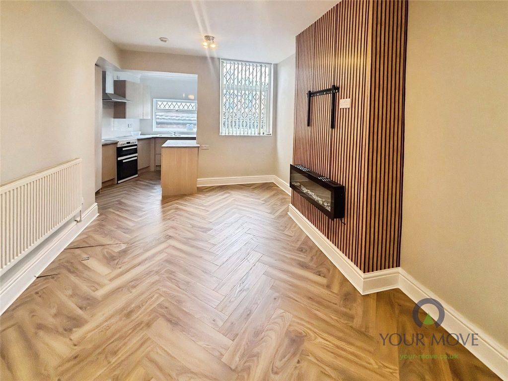 Property photo 3 of 11 Picture No. 28