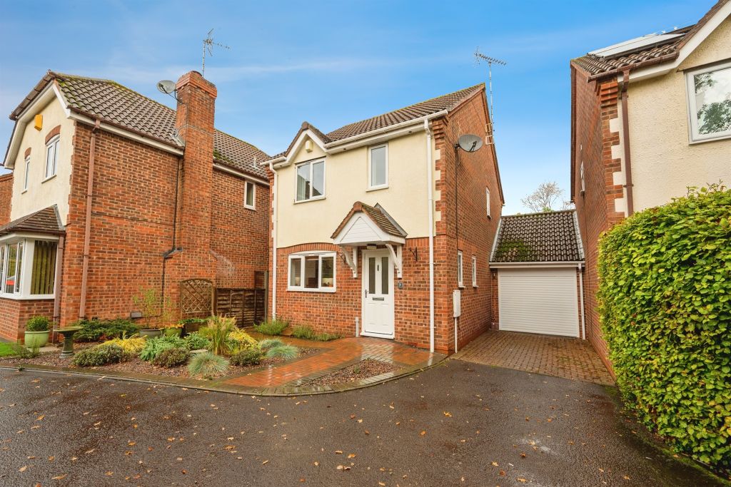 Property photo 1 of 17