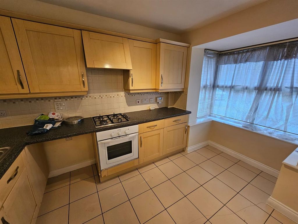 Property photo 3 of 11 Photo 8.Jpg