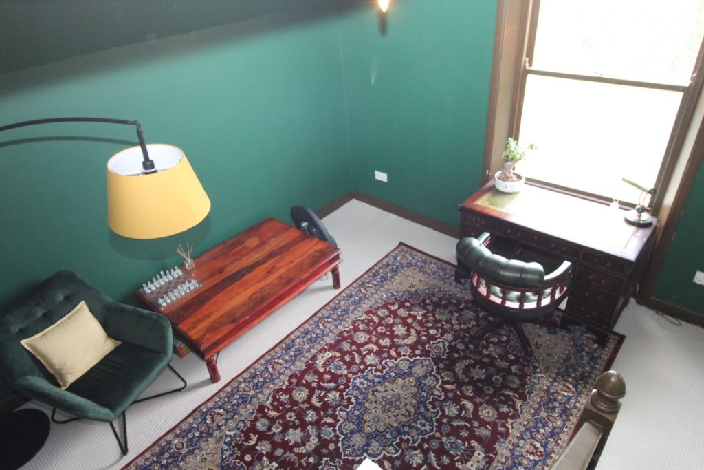 Property photo 3 of 23 Study/Bedroom