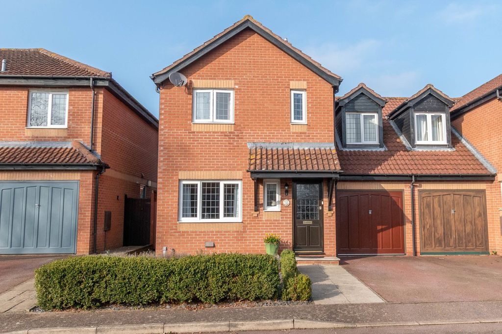 Property photo 1 of 12