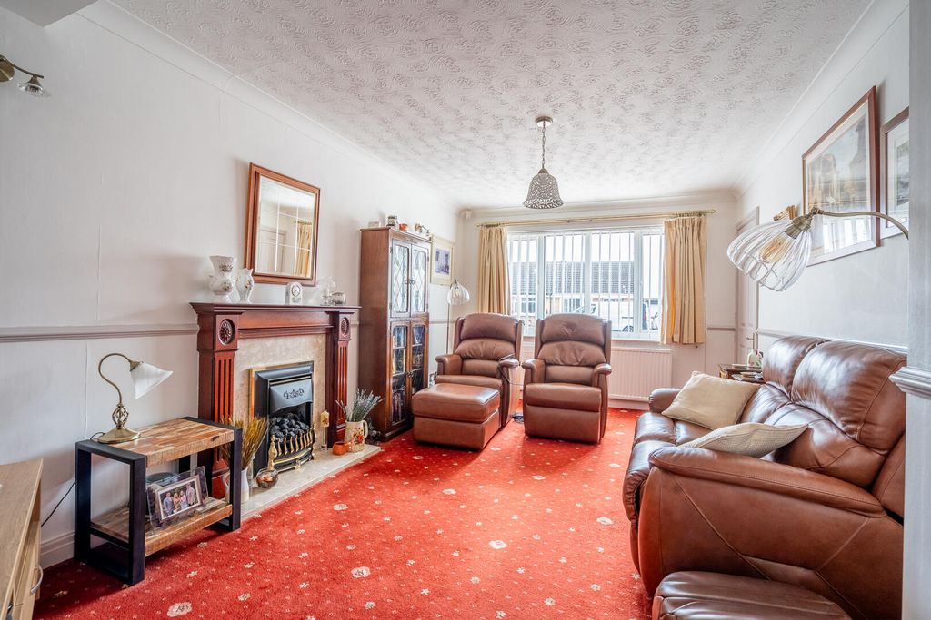 Property photo 3 of 12 Living Room