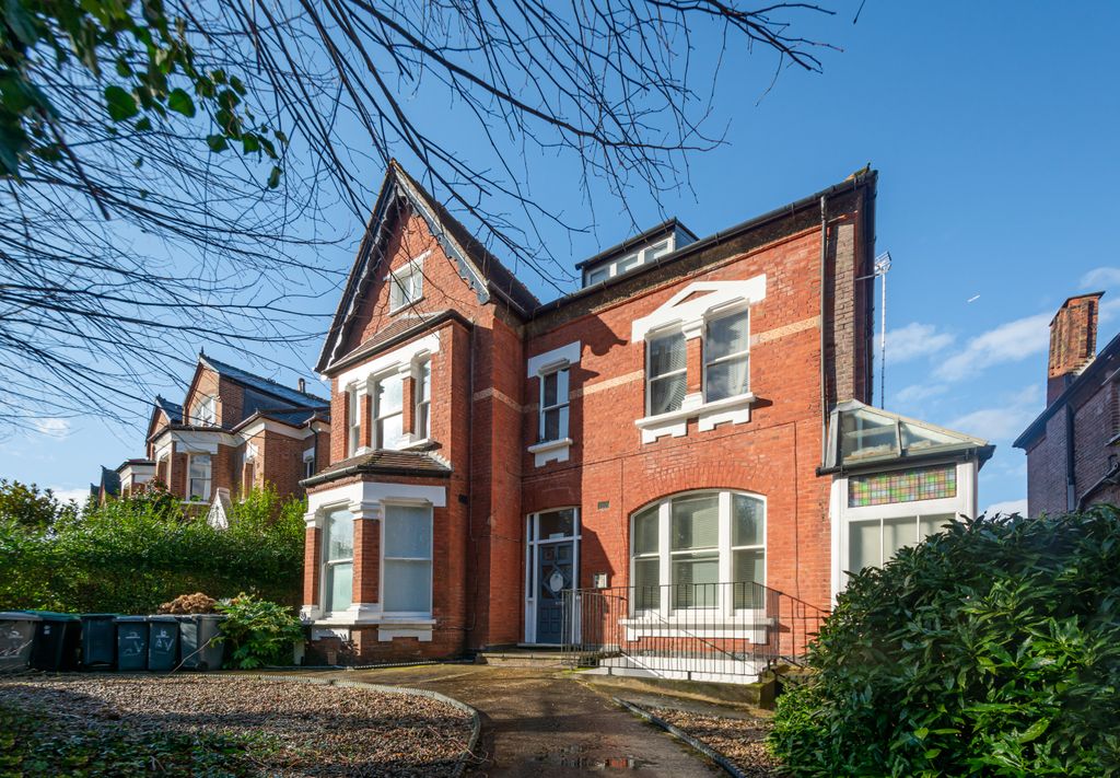 Property photo 1 of 7