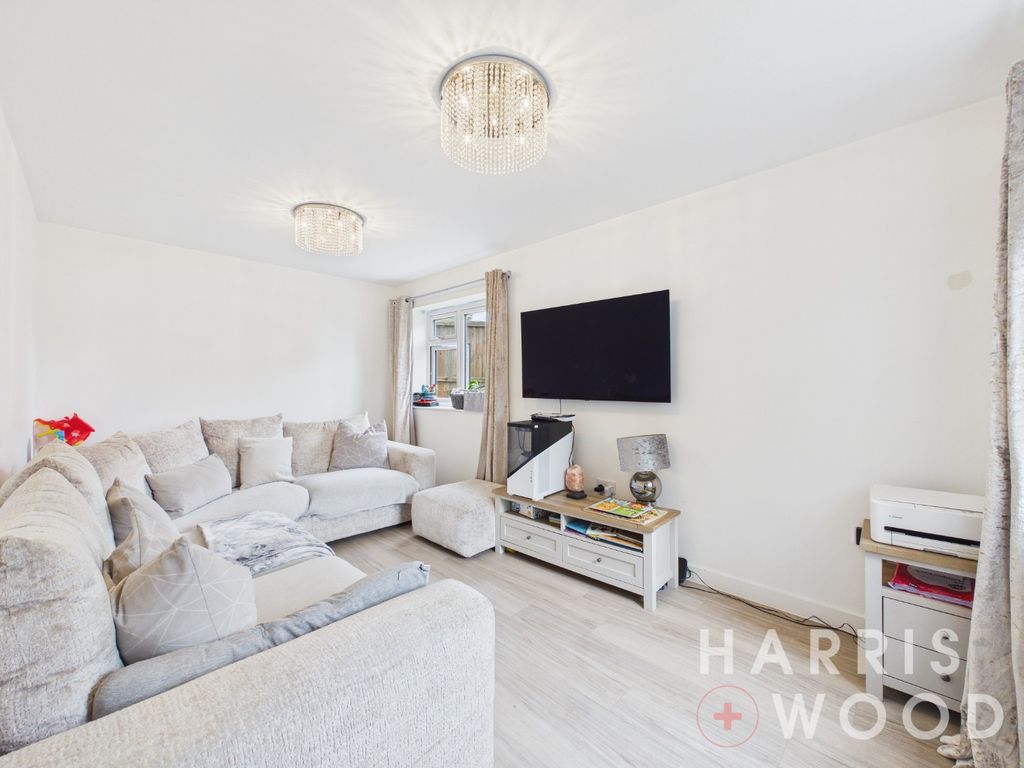 Property photo 3 of 19 5142525