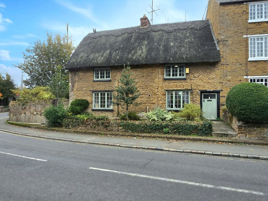 Property photo 1 of 21 Photo 6